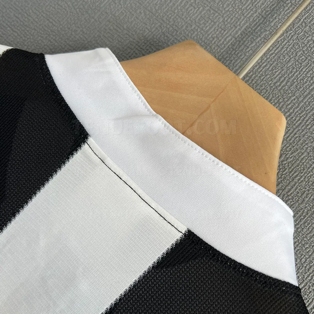 Newcastle United Retro 95-97 Home (6)