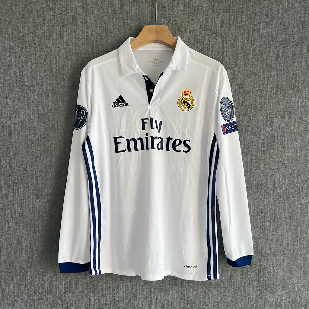 Real Madrid Retro 16-17 Home LS (1)