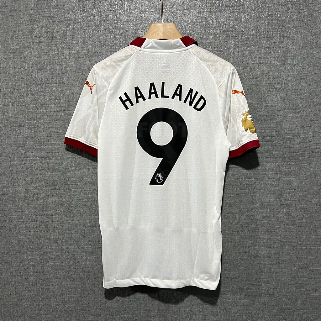 Man City Away Player Version (7)