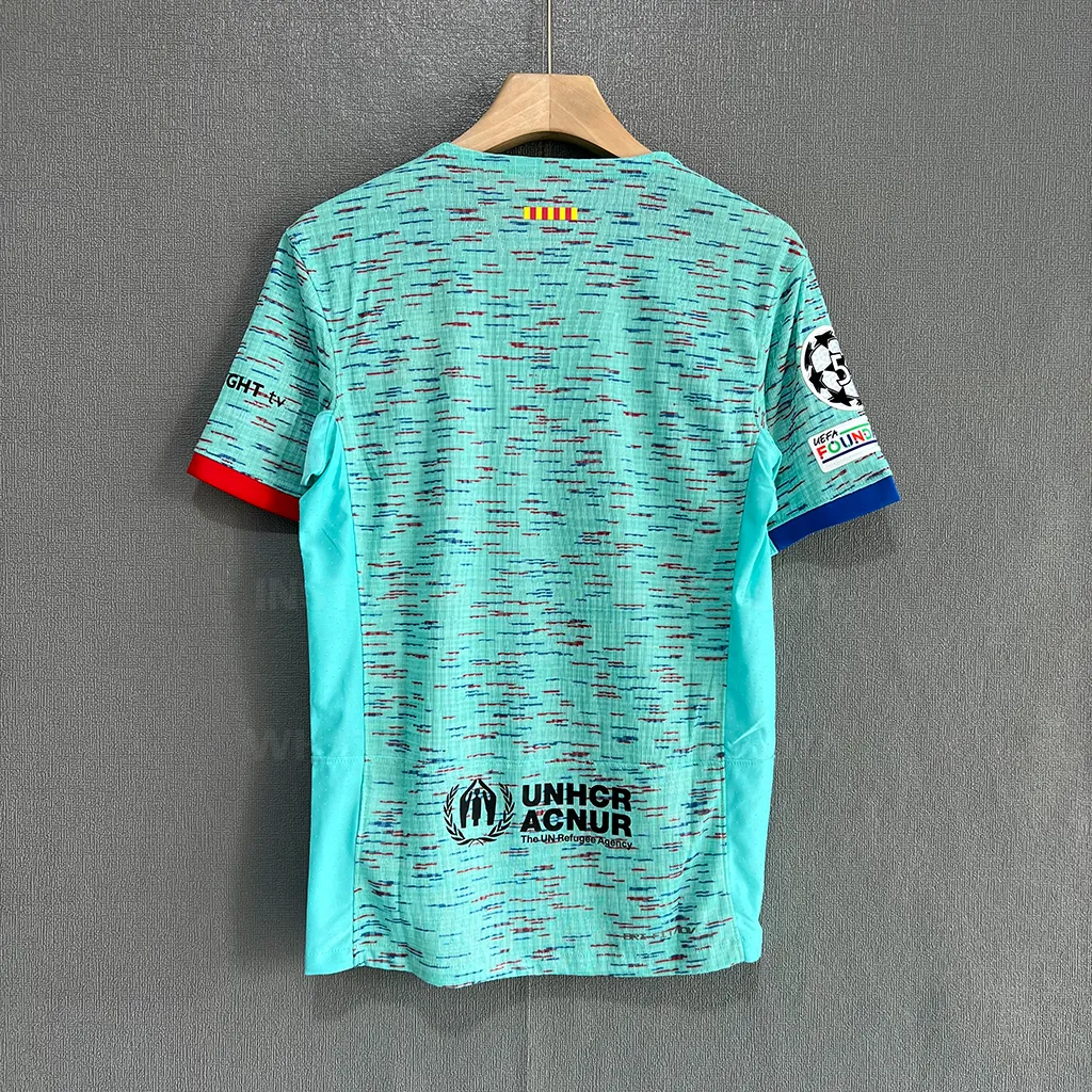 Barcelona Third Player Version (7)