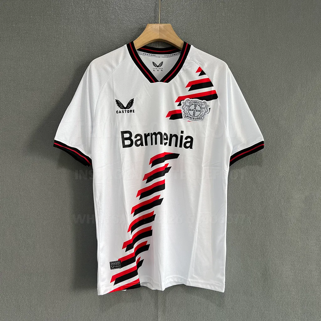 Leverkusen Away (1)