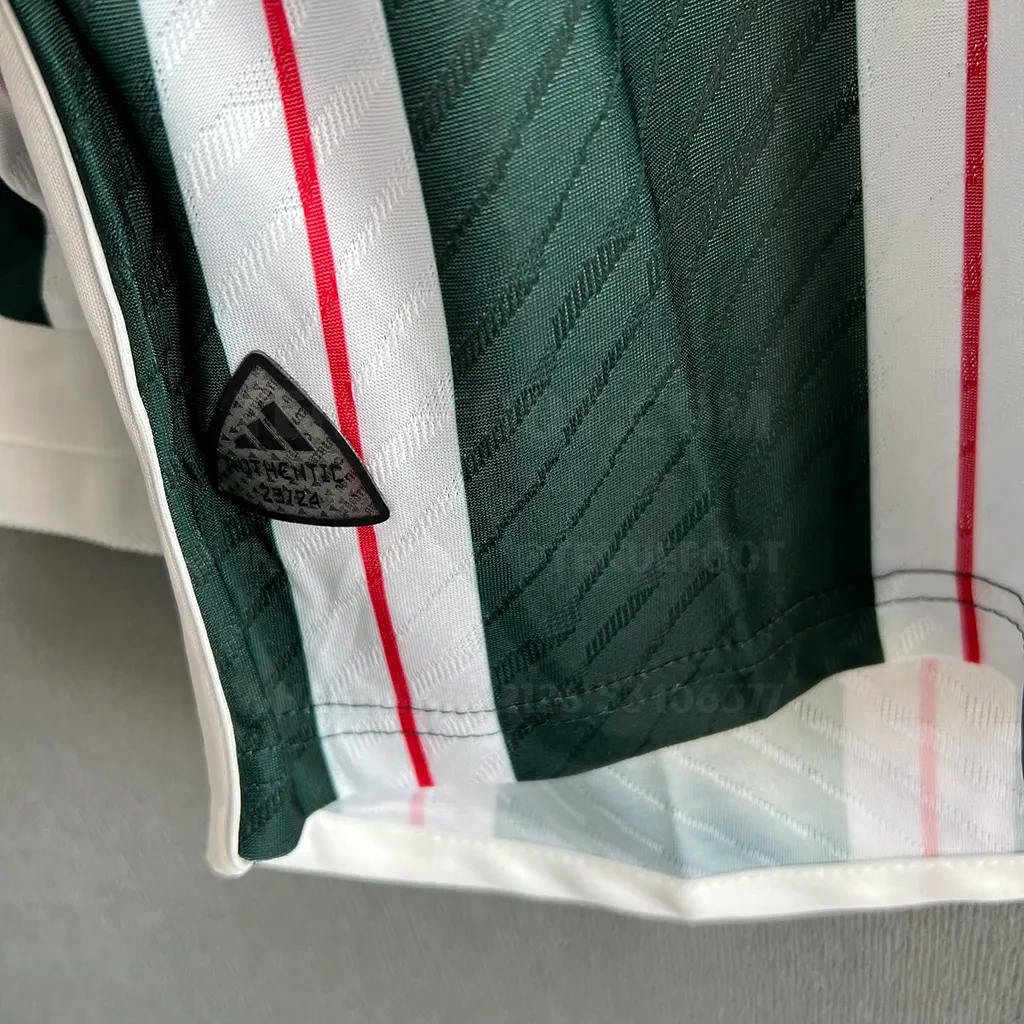 Man Utd Away LS Player Version (5)