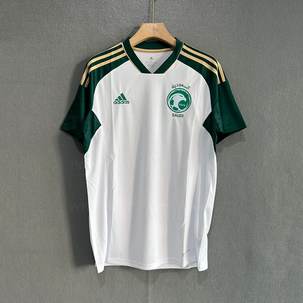 Saudi Arabia Away (1)