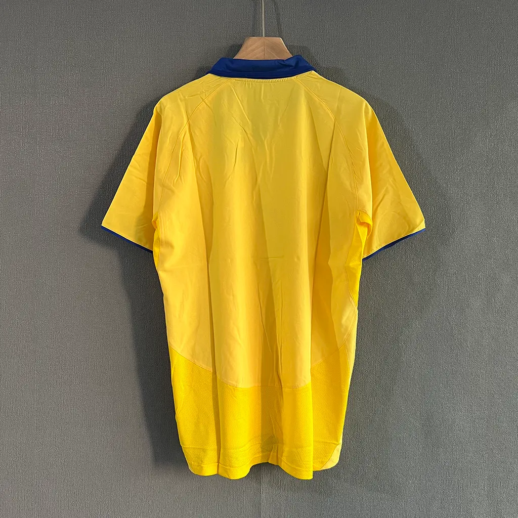 Arsenal Retro 03-05 Away (7)