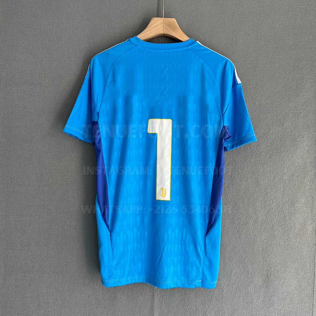 Juventus GK Blue (7)