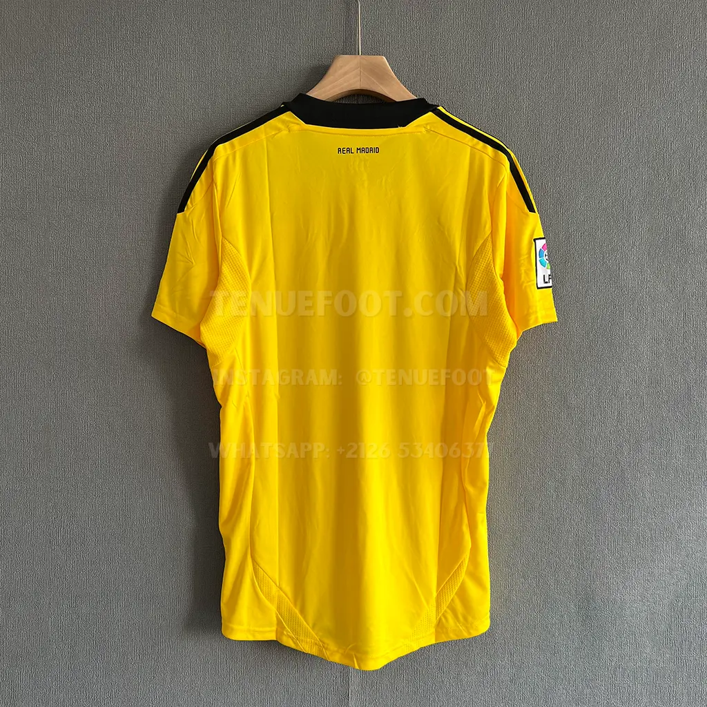 Real Madrid GK Yellow (7)