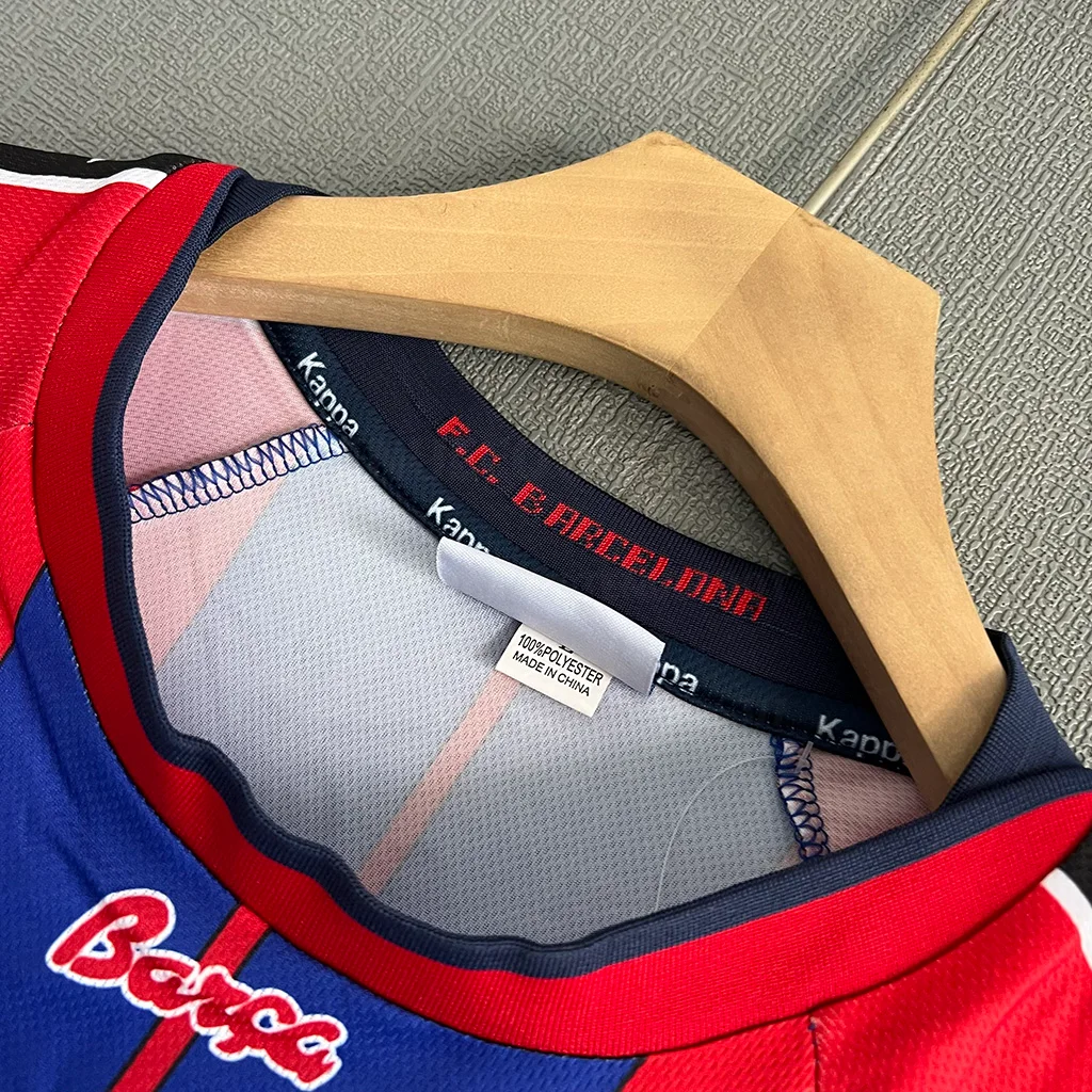 Barcelona Retro 97-98 Home (3)