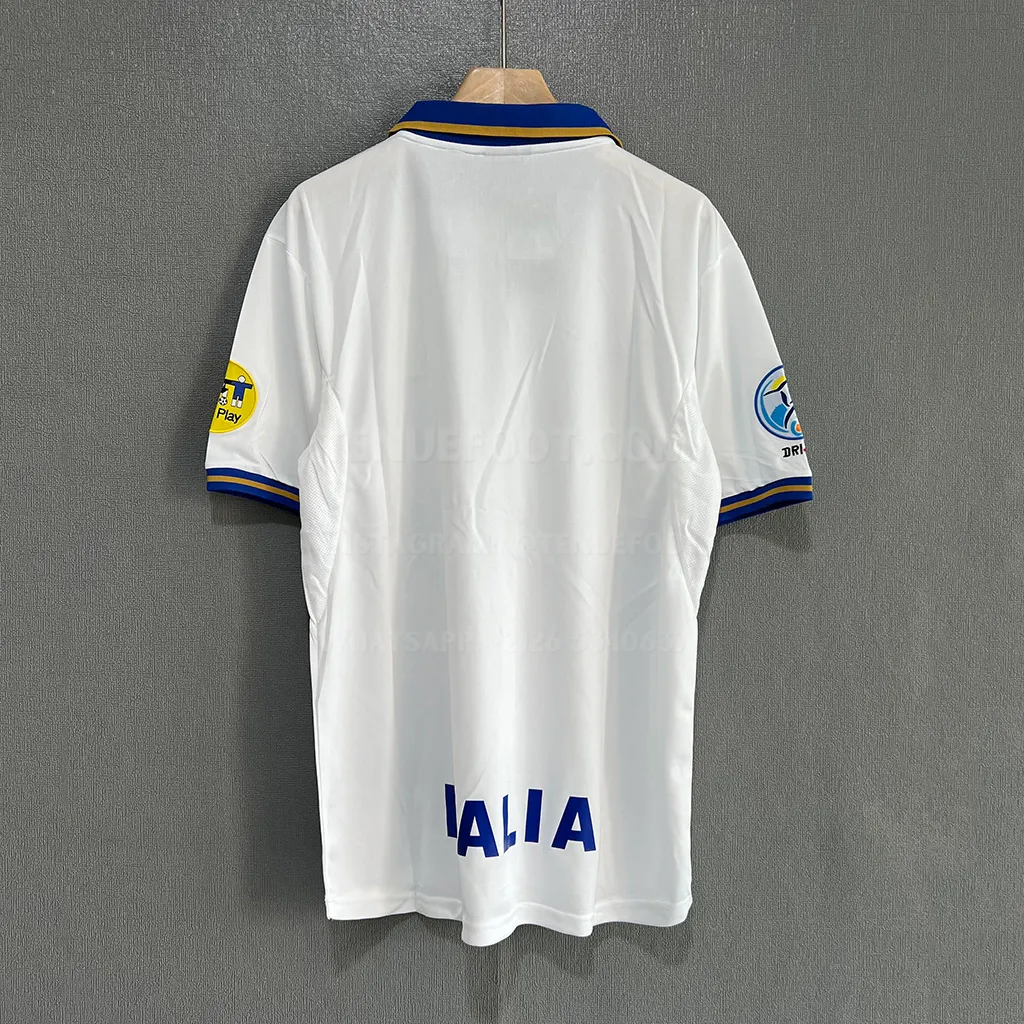 Italy Retro 1996 Away (7)