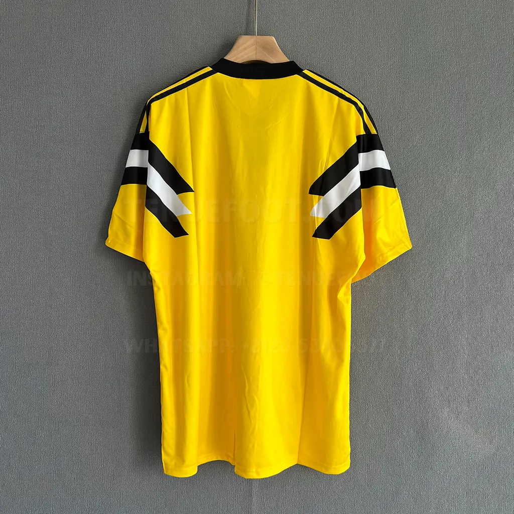 Borussia Dortmund Retro 89-90 Home (7)