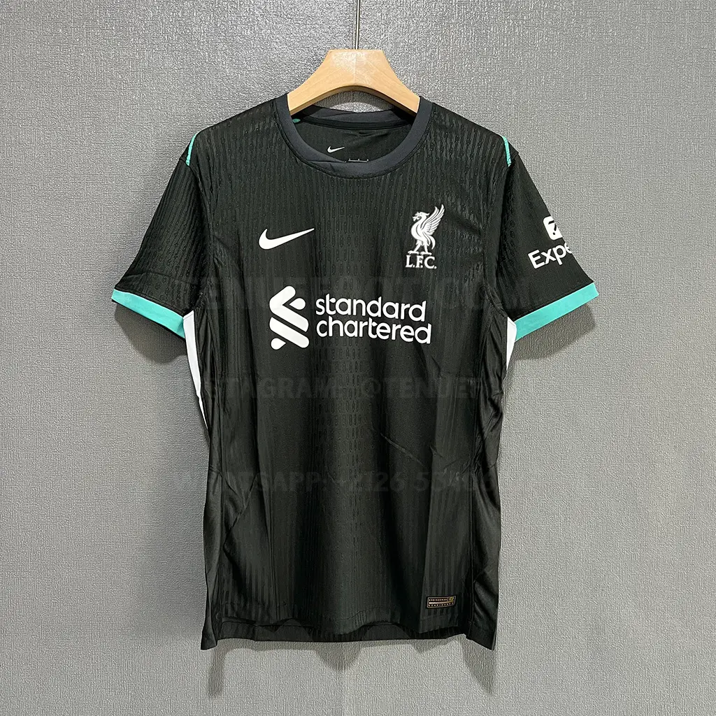 Liverpool Away Player Version (1)