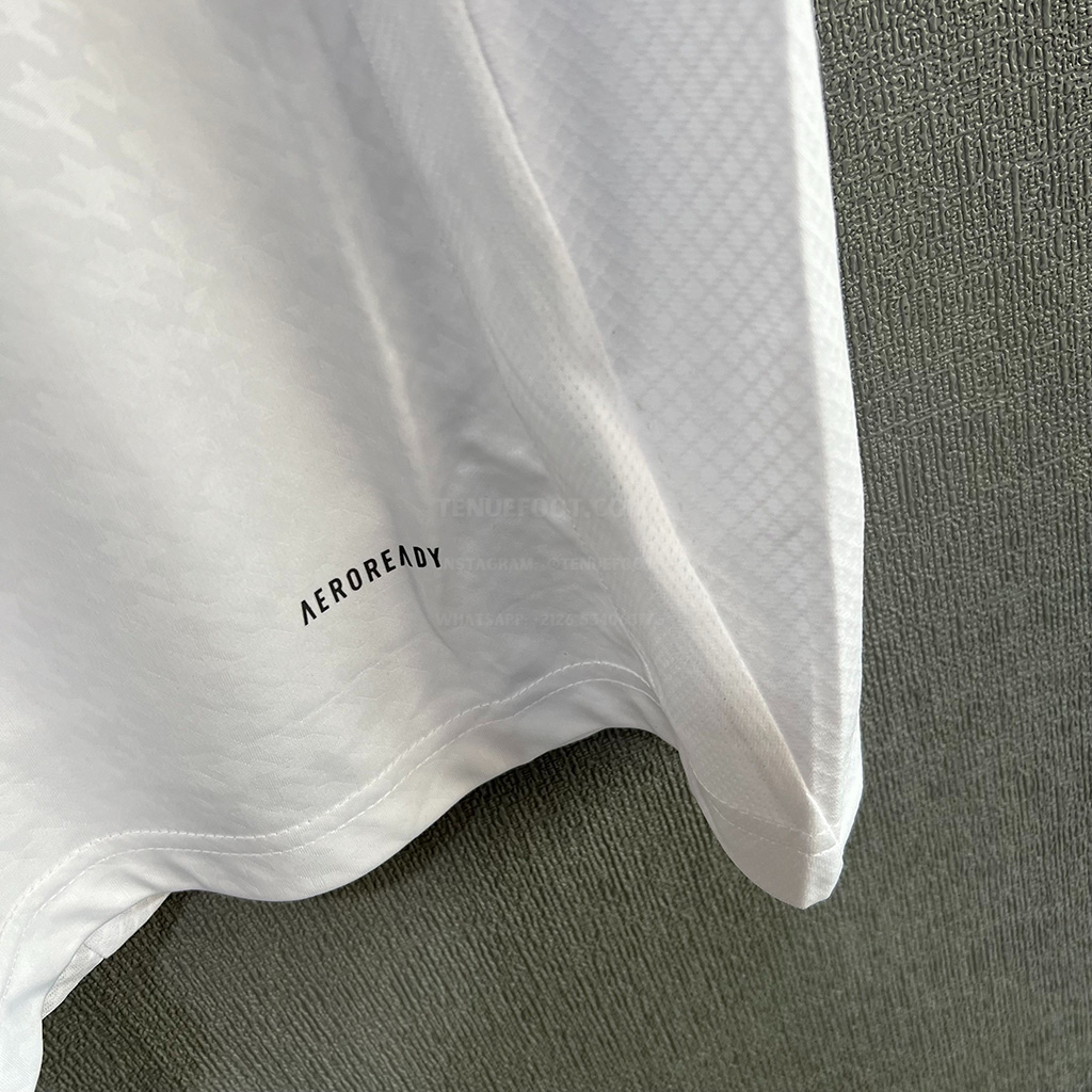 Real Madrid Home (5) Real Madrid Home (5)