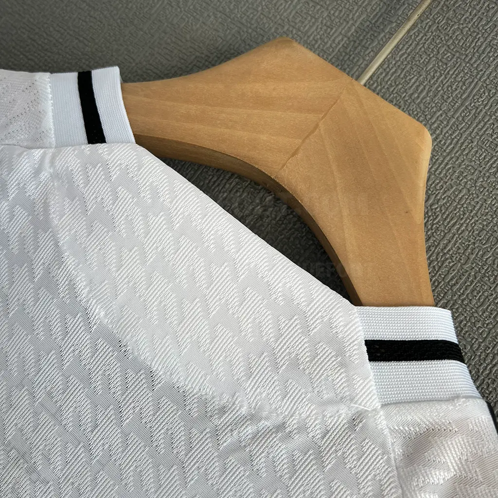 Real Madrid Home Player Version (7)