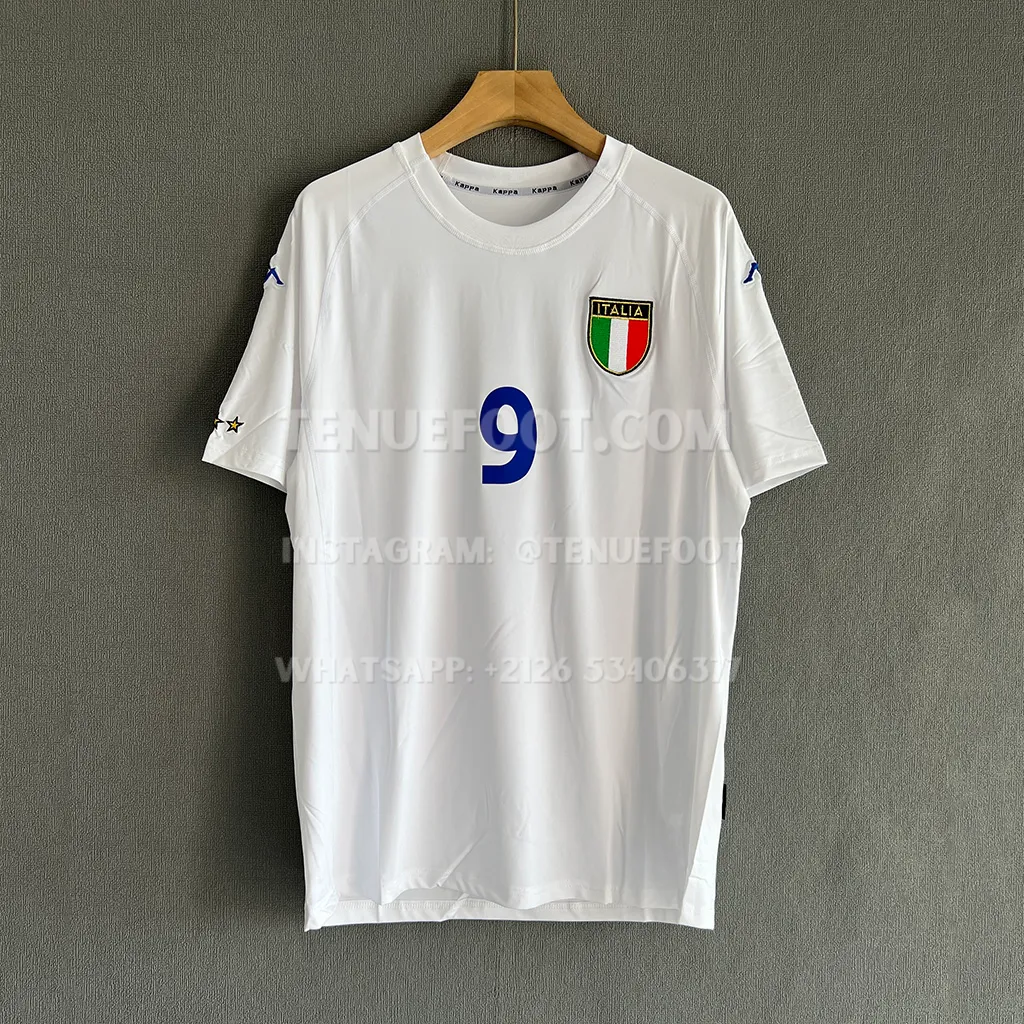 Italy Retro 2000 Away (1)