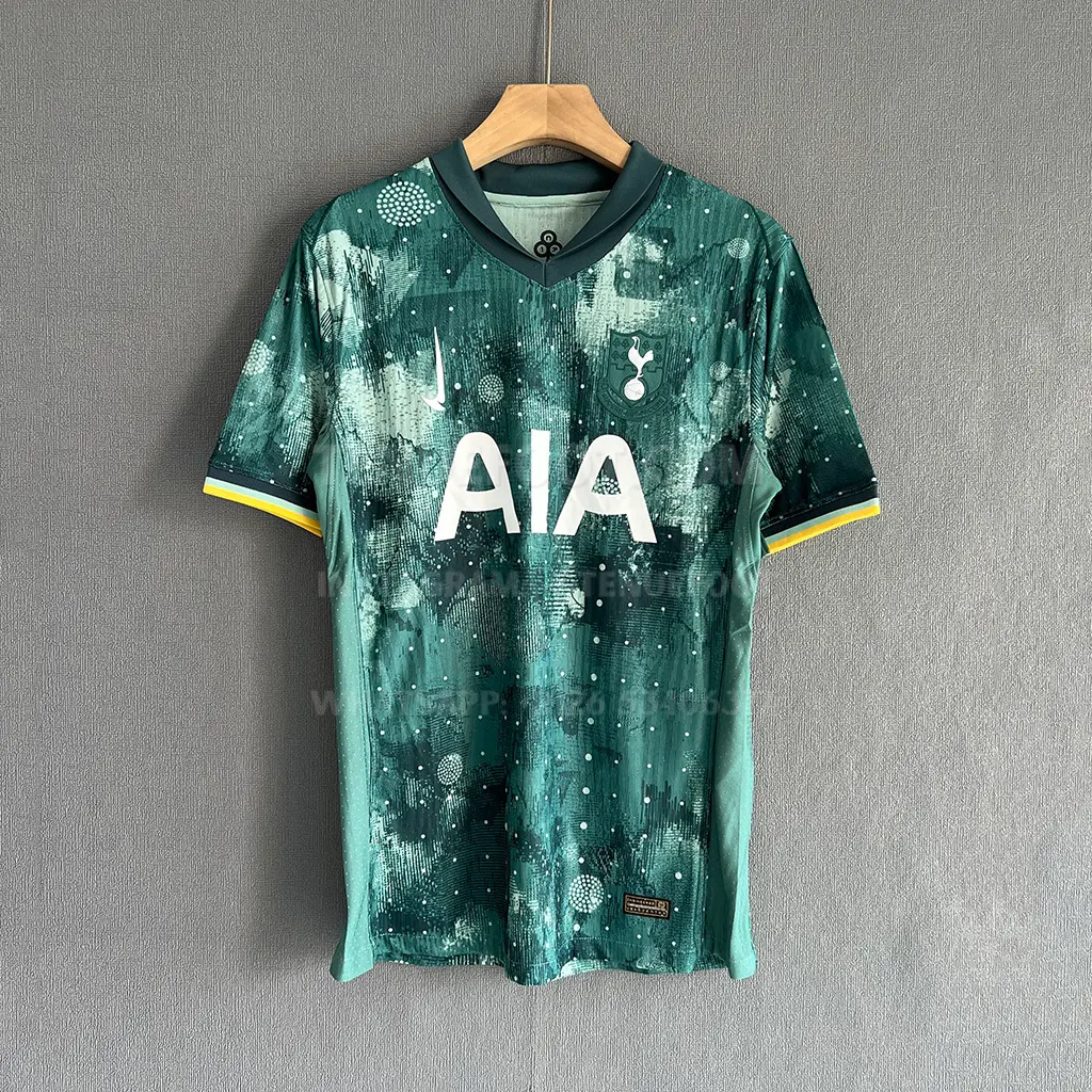 Tottenham Hotspur Third Player Version (1)