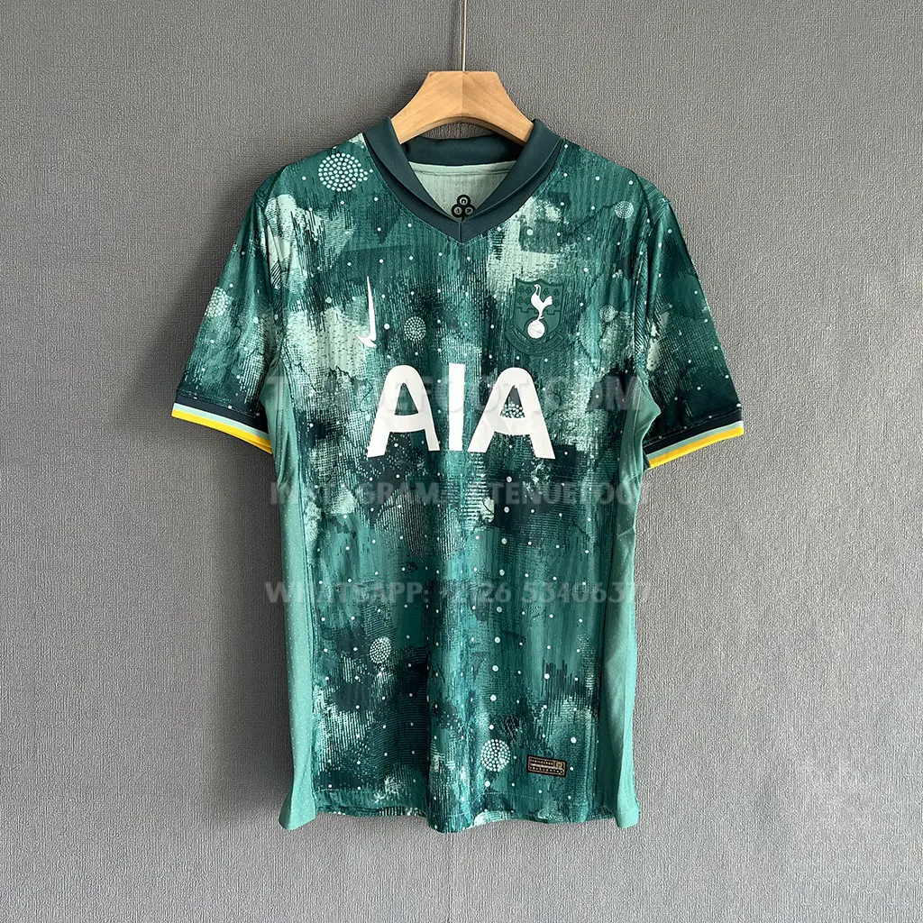 Tottenham Hotspur Third Player Version (1)