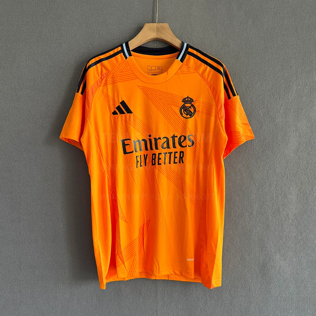 Real Madrid Away (1) Real Madrid Away (1)