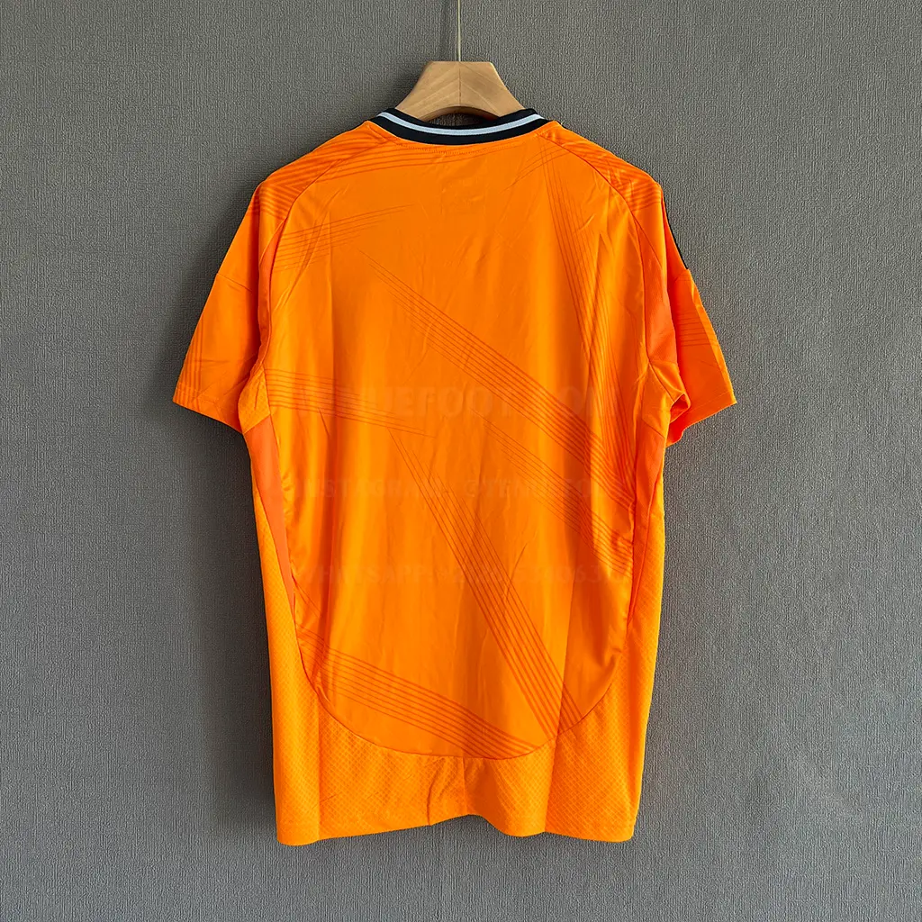 Real Madrid Away (7) Real Madrid Away (7)