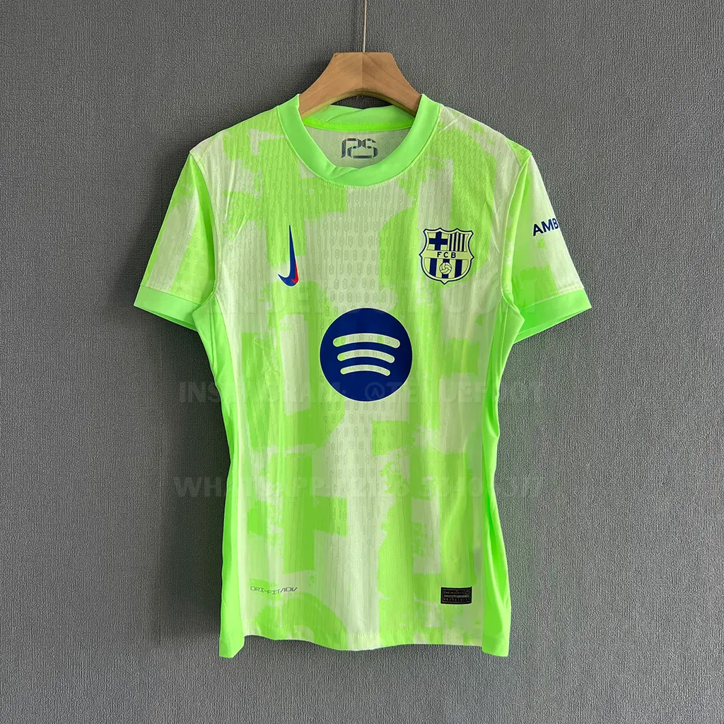 Barcelona Third Player Version (1)