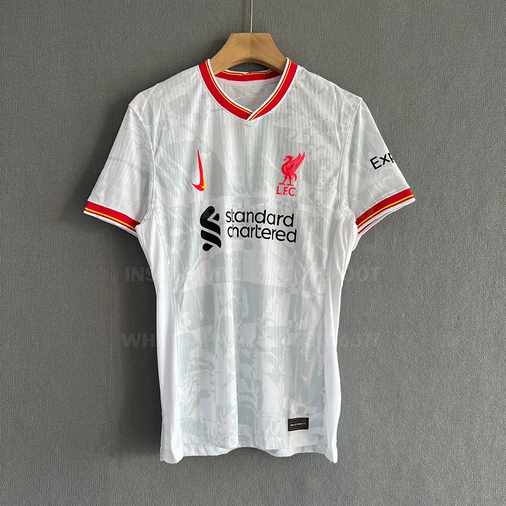 Liverpool Third Player Version (1)