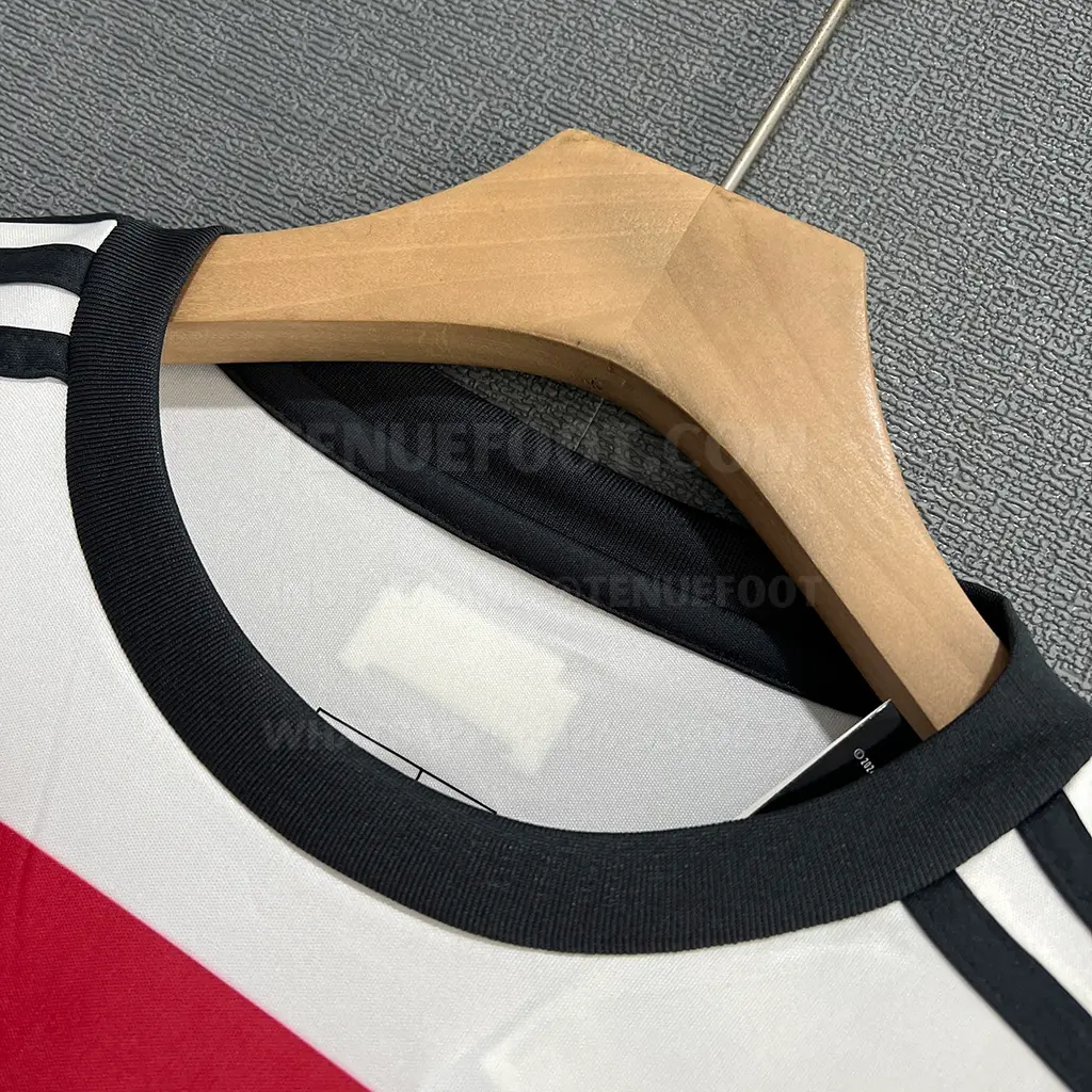 Man Utd Third LS (3)