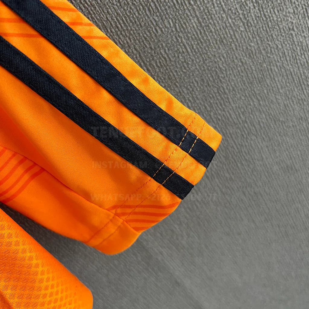 Real Madrid Away (4) Real Madrid Away (4)