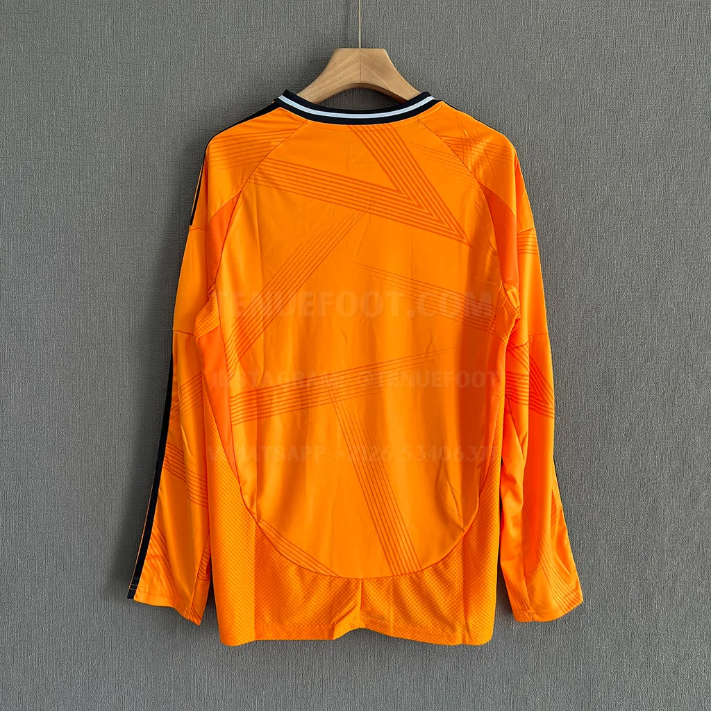 Real Madrid Away (7) Real Madrid Away (7)