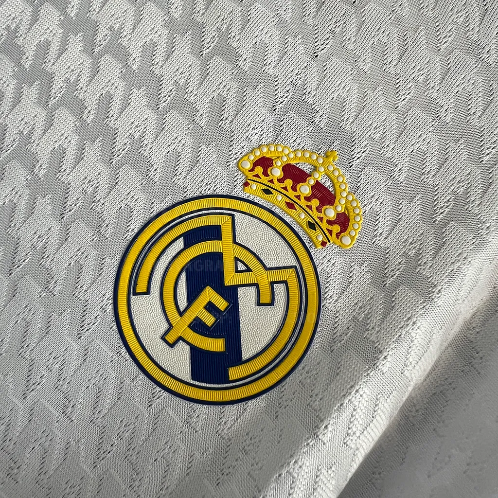 Real Madrid Home LS Player Version (2) Real Madrid Home LS Player Version (2)