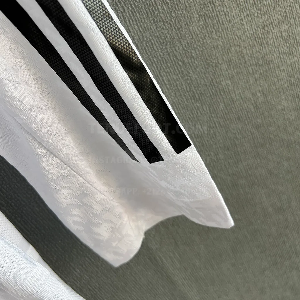 Real Madrid Home LS Player Version (4) Real Madrid Home LS Player Version (4)