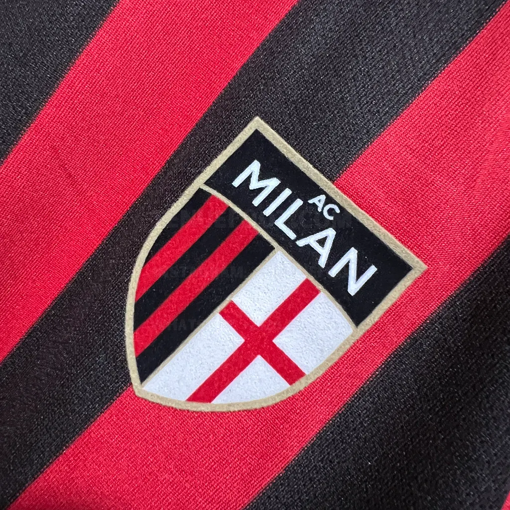 AC Milan Retro Style Player Version (2)