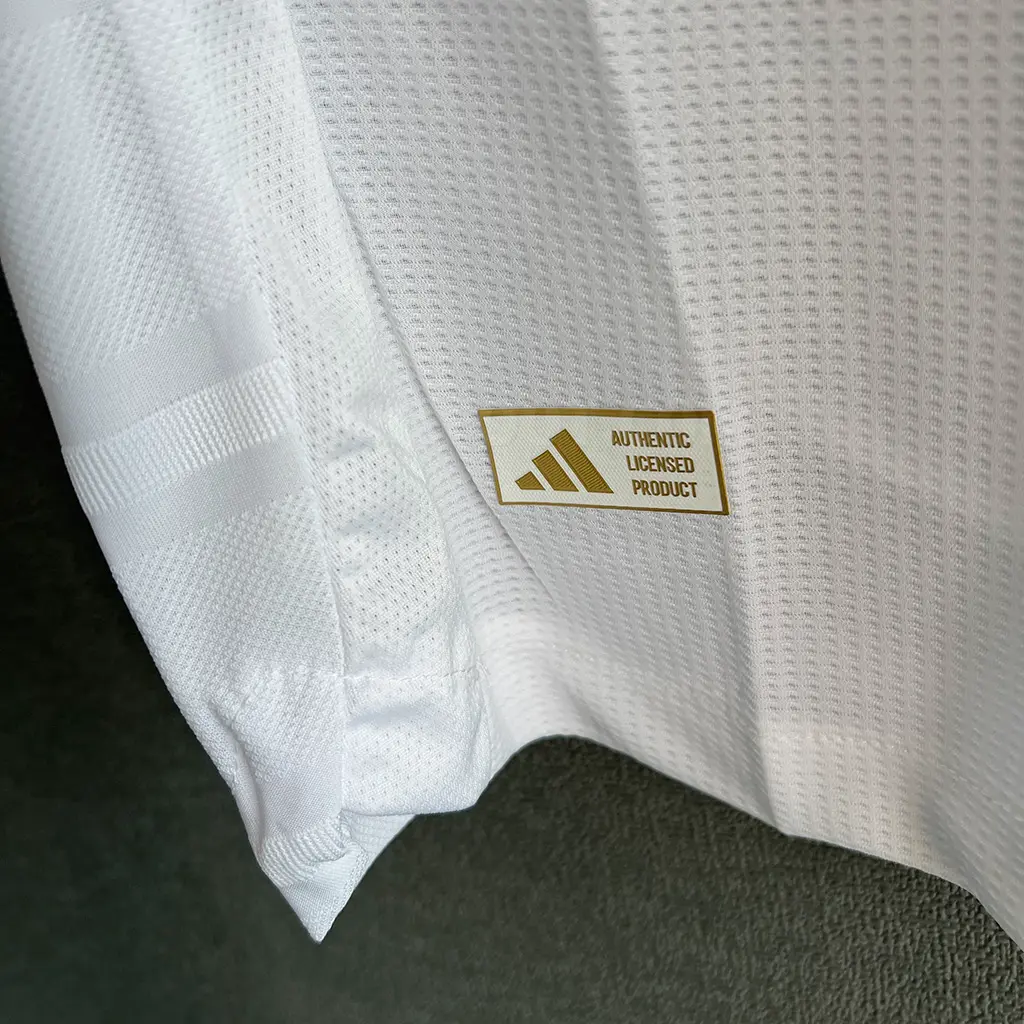 Aston Villa Away Player Version (5)