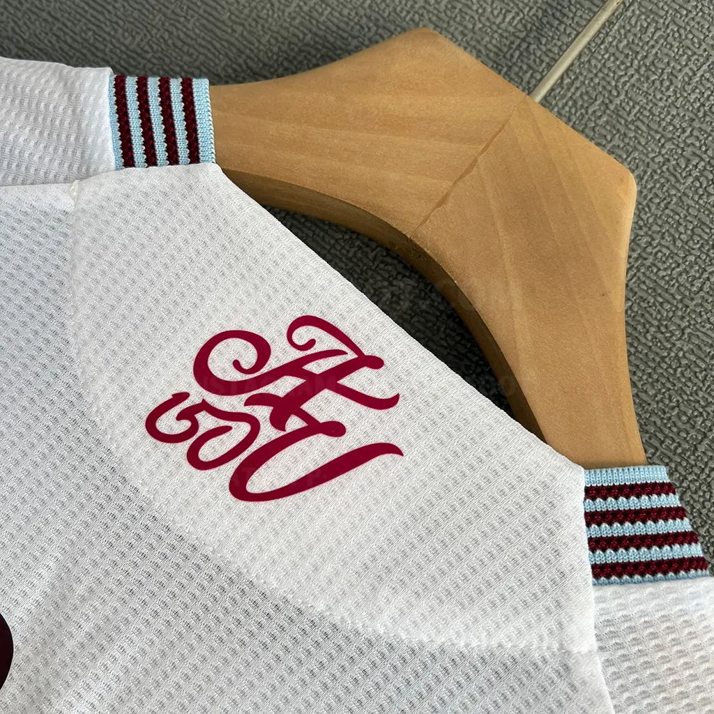 Aston Villa Away Player Version (6)