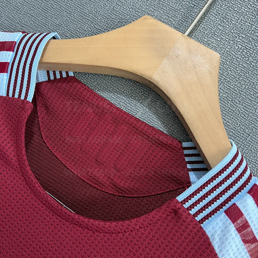 Aston Villa Home Player Version (3)