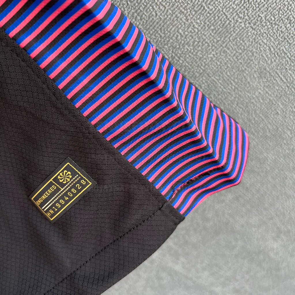 Barcelona Concept Black Purple (5)