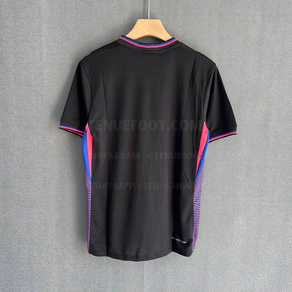 Barcelona Concept Black Purple (7)