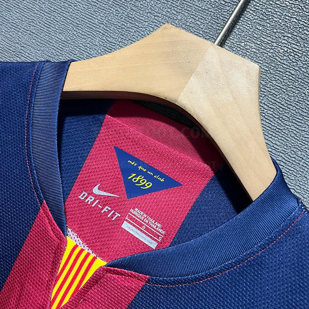 Barcelona Retro 14-15 Home Player Version (3)