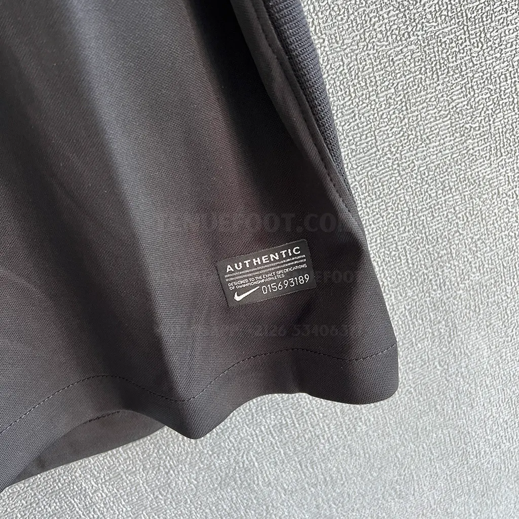 Barcelona Retro 21-22 Away (5)