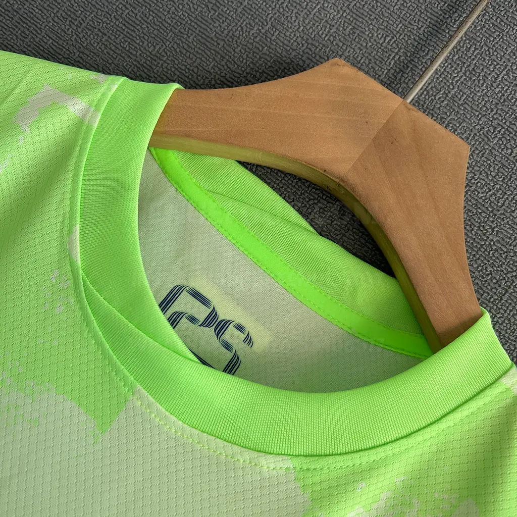 Barcelona Third New Sponsor (3)