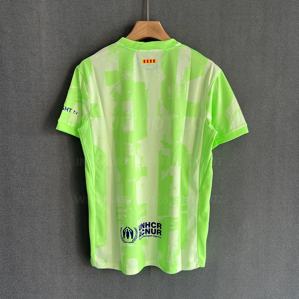 Barcelona Third New Sponsor (7)