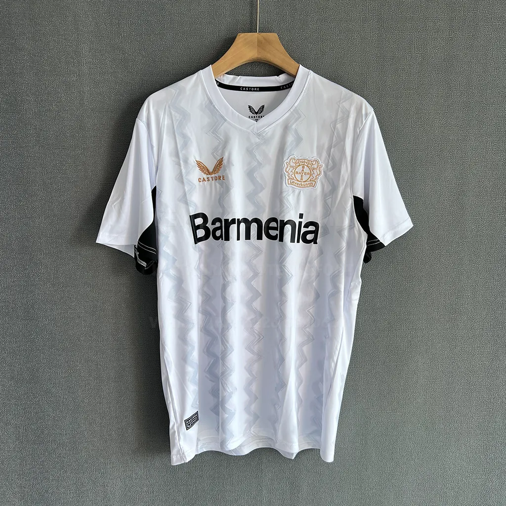 Bayer Leverkusen Away (1)