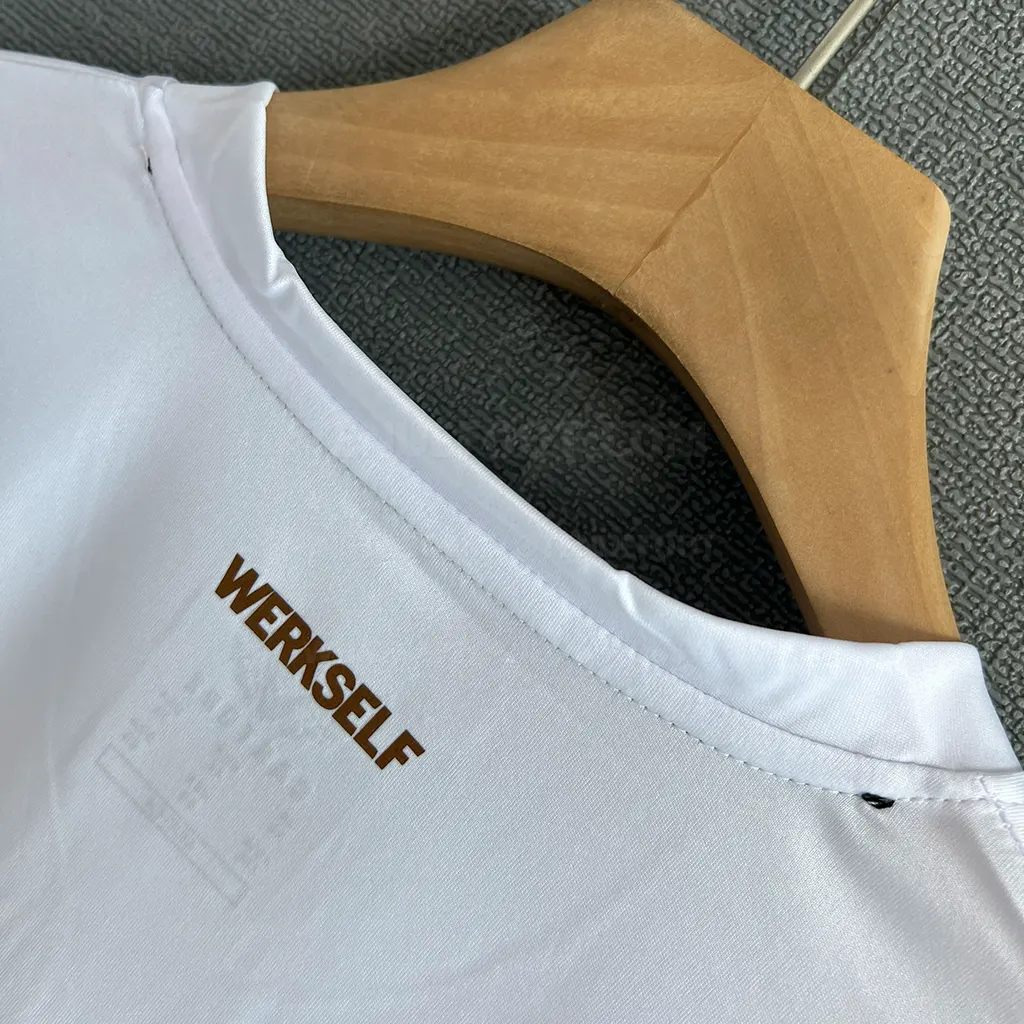 Bayer Leverkusen Away (6)