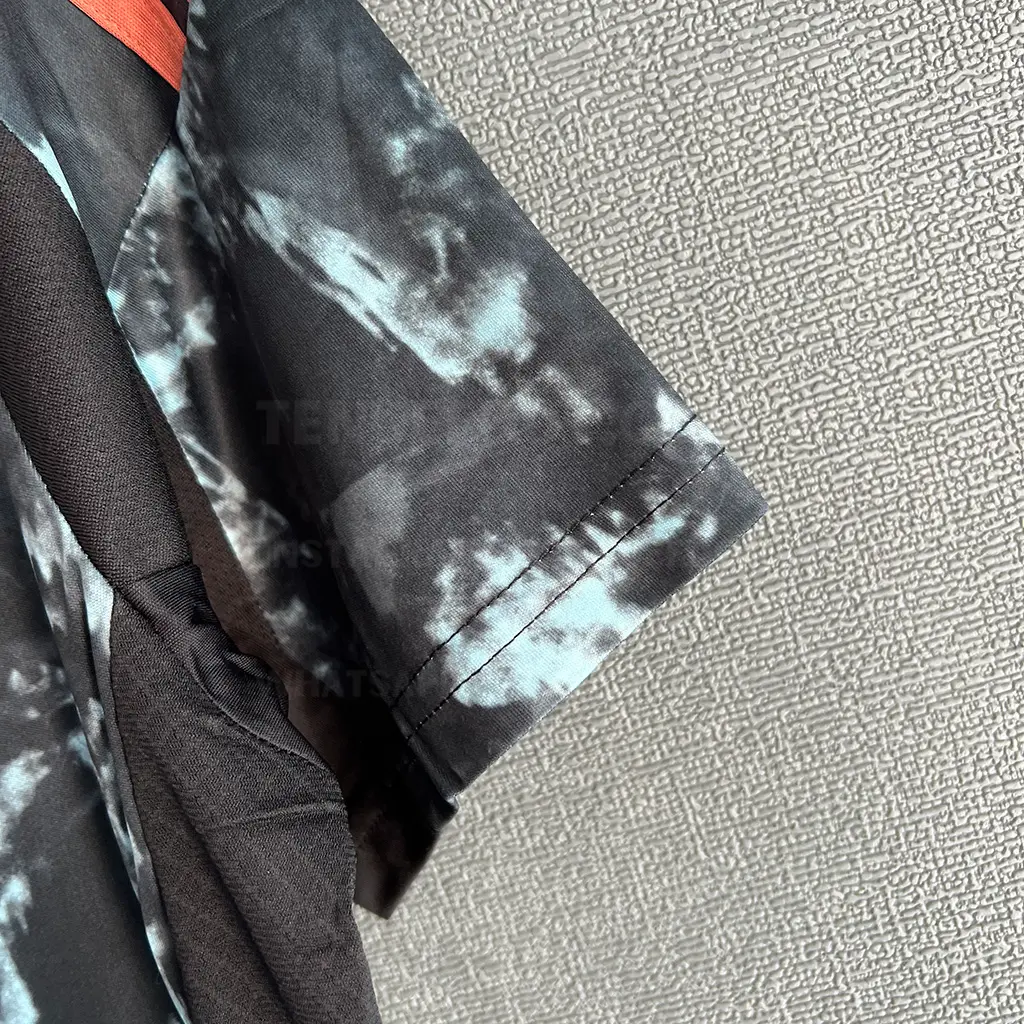 Bayern Munich Away (4)