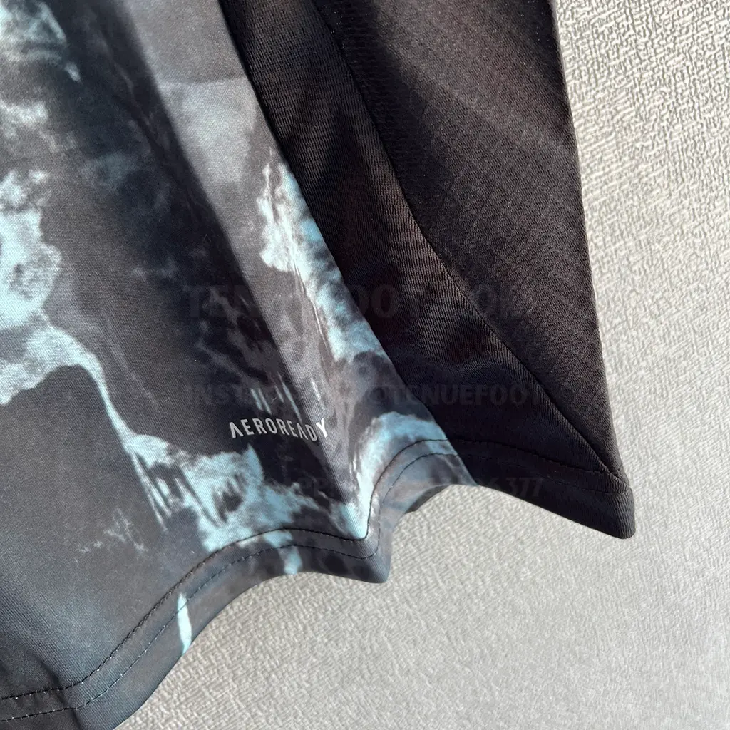 Bayern Munich Away (5)