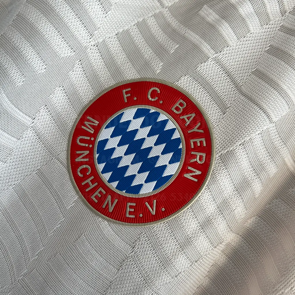 Bayern Munich Third LS Player Version (2)