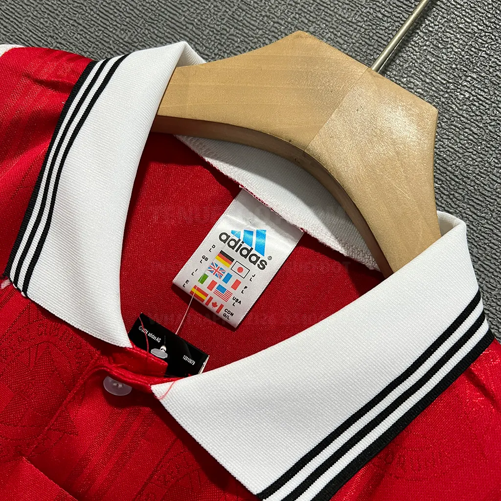 Deportivo La Coruna Retro 1996 Away (3)