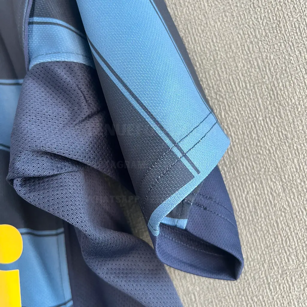 Inter Milano Retro 04-05 Third (4)