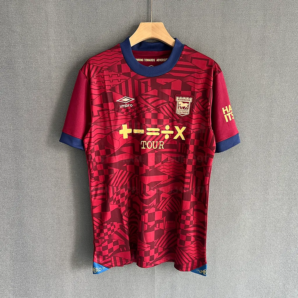 Ipswich Town Away (1)