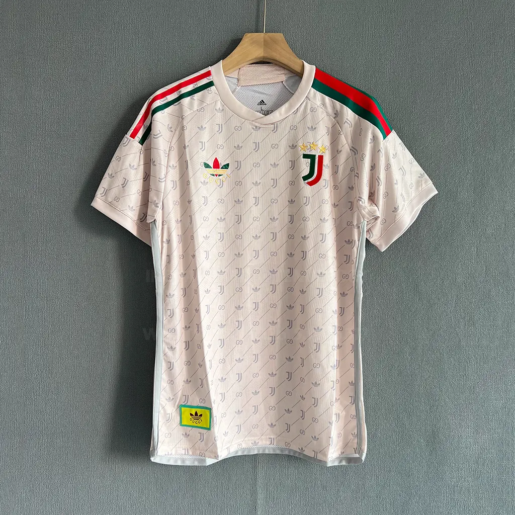 Juventus x Gucci Player Version (1)
