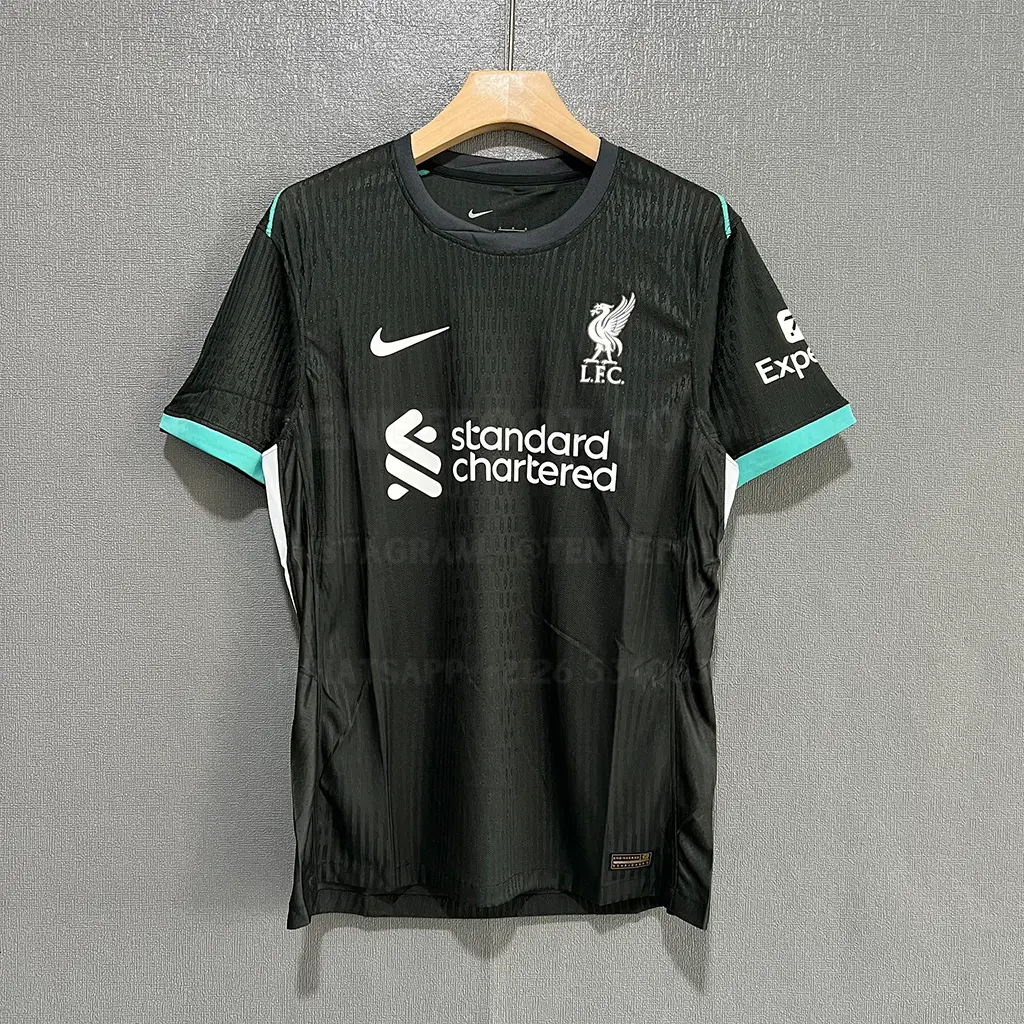 Liverpool Away Player Version (1)