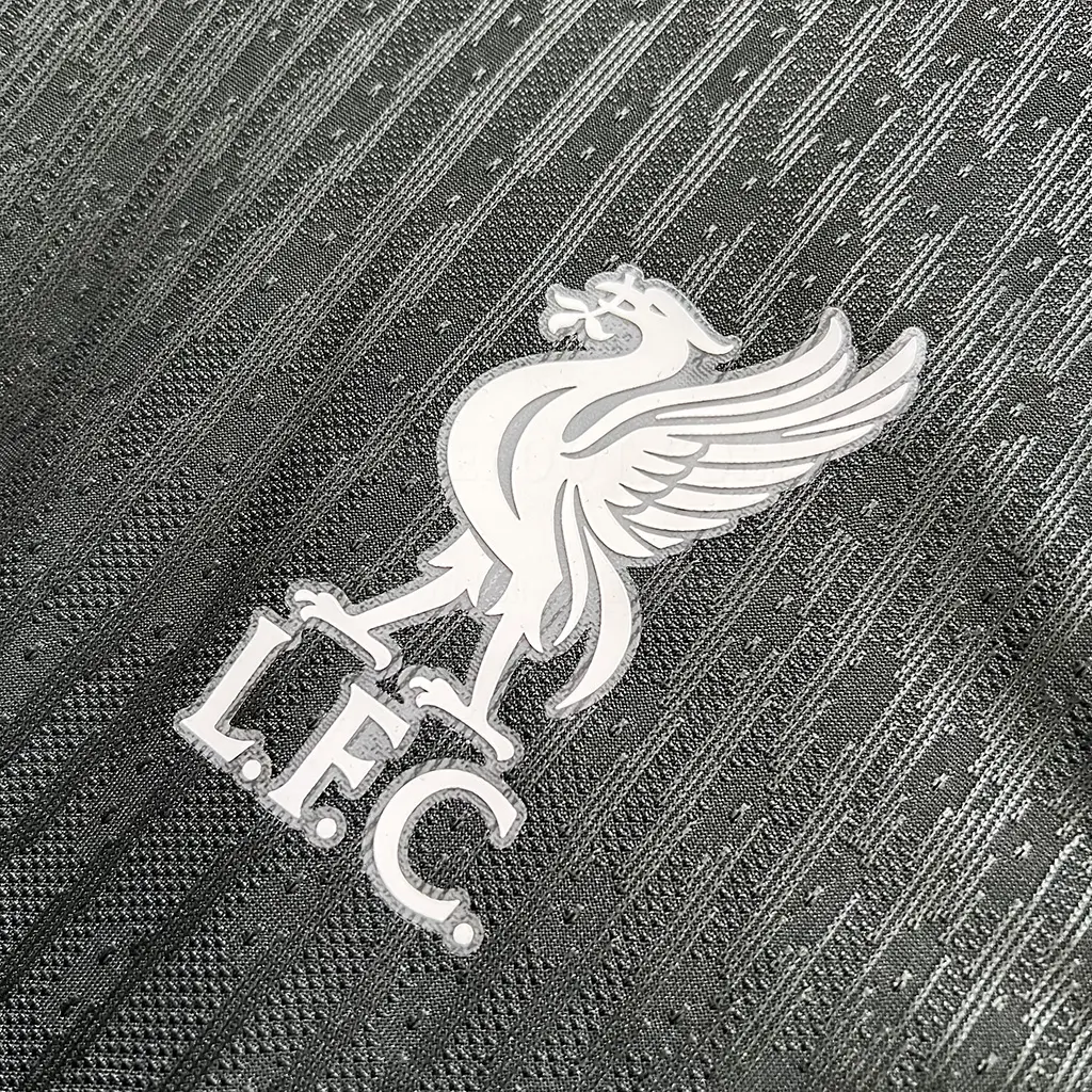 Liverpool Away Player Version (2)