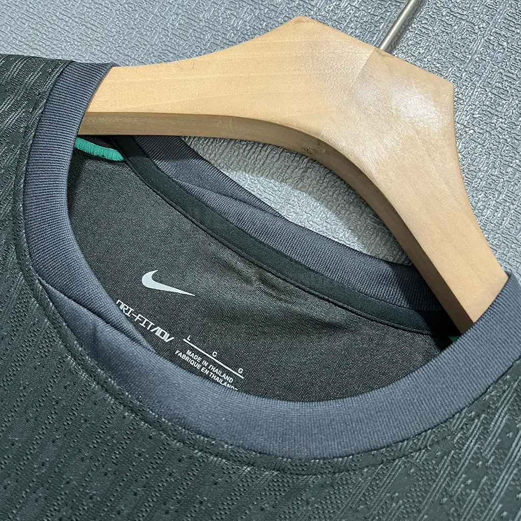 Liverpool Away Player Version (3)